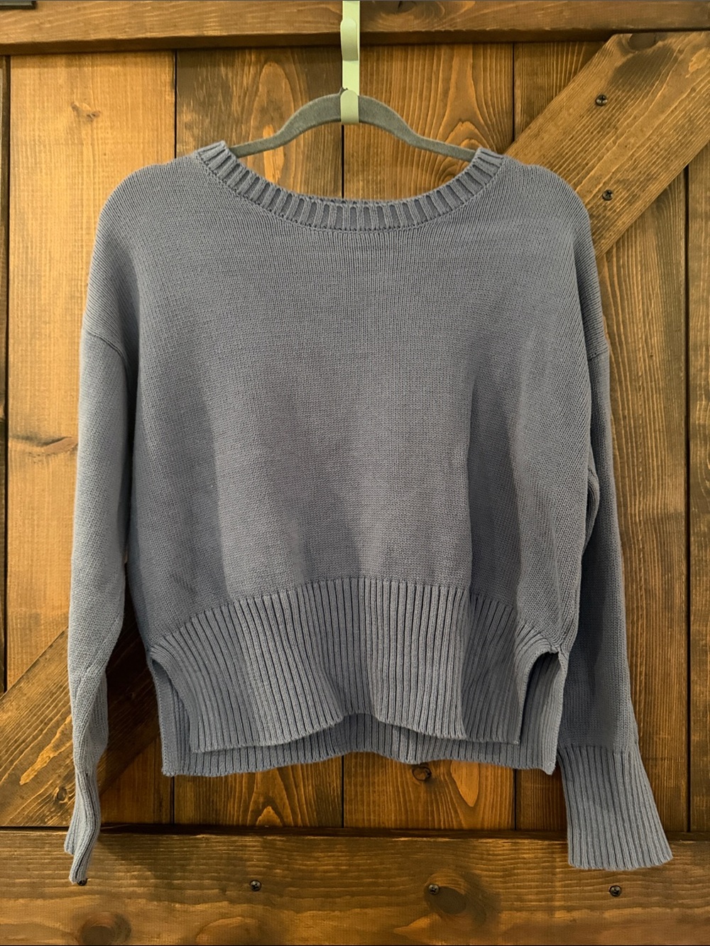 Jessica Simpson Cropped Crewneck Sweater in Dusty Blue